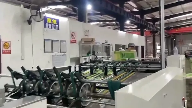 Máquina fondera para sacos de papel valvulados 