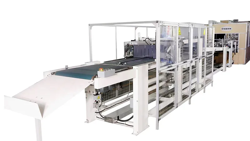 Máquina para formar tubos de sacos de papel valvulados